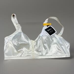 Bali Women's Beautifully You 40D Wireless Bra White Double Support DFW820